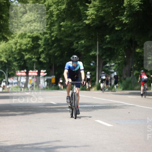 15.06.2025 - 7 Türme Triathlon Yannick Fuchs http://msf.ph/oto/7986056 15.06.2025 12:56:34 Radfahren 274, 331, 378, 385, 623 meine-sportfotos.de