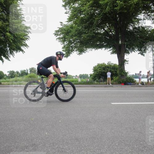 15.06.2025 - 7 Türme Triathlon Yannick Fuchs http://msf.ph/oto/7986059 15.06.2025 11:46:21 Radfahren 235, 309, 315 meine-sportfotos.de