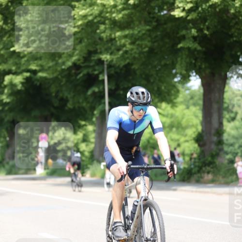 15.06.2025 - 7 Türme Triathlon Yannick Fuchs http://msf.ph/oto/7986122 15.06.2025 12:56:36 Radfahren 331, 623 meine-sportfotos.de