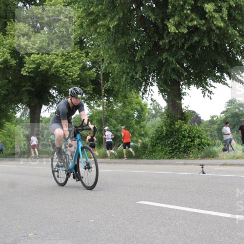 15.06.2025 - 7 Türme Triathlon Yannick Fuchs http://msf.ph/oto/7986123 15.06.2025 13:49:23 Radfahren  meine-sportfotos.de