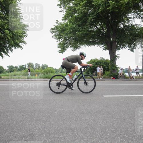 15.06.2025 - 7 Türme Triathlon Yannick Fuchs http://msf.ph/oto/7986135 15.06.2025 11:50:32 Radfahren 284 meine-sportfotos.de