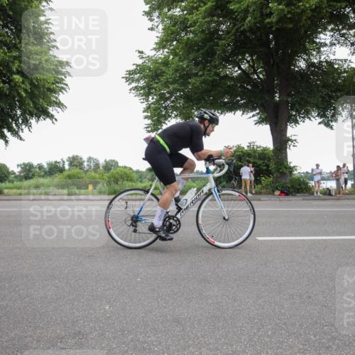 15.06.2025 - 7 Türme Triathlon Yannick Fuchs http://msf.ph/oto/7986144 15.06.2025 11:51:33 Radfahren 272, 327 meine-sportfotos.de