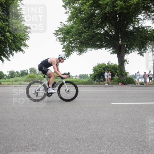 15.06.2025 - 7 Türme Triathlon Yannick Fuchs http://msf.ph/oto/7986171 15.06.2025 11:51:52 Radfahren 252, 271, 316 meine-sportfotos.de