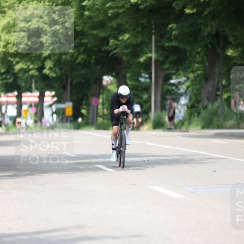 15.06.2025 - 7 Türme Triathlon Yannick Fuchs http://msf.ph/oto/7986215 15.06.2025 12:57:09 Radfahren 248, 316, 390, 568, 640, 1072 meine-sportfotos.de