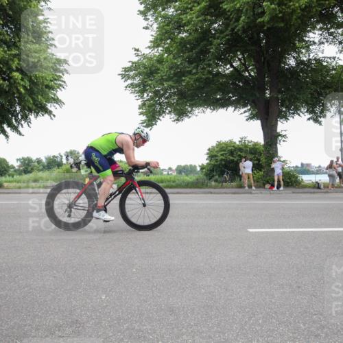 15.06.2025 - 7 Türme Triathlon Yannick Fuchs http://msf.ph/oto/7986260 15.06.2025 11:55:10 Radfahren 321 meine-sportfotos.de