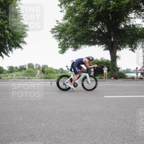 15.06.2025 - 7 Türme Triathlon Yannick Fuchs http://msf.ph/oto/7986314 15.06.2025 11:57:58 Radfahren 303 meine-sportfotos.de