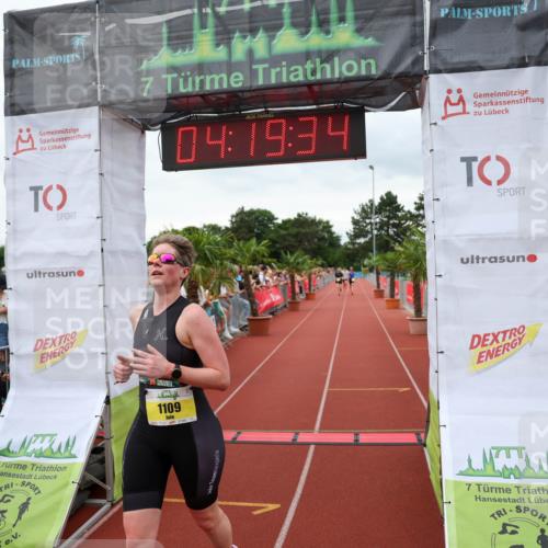 15.06.2025 - 7 Türme Triathlon Michael Strokosch http://msf.ph/oto/7986330 15.06.2025 14:19:34 Ziel 898, 1109, 1141 meine-sportfotos.de