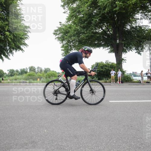 15.06.2025 - 7 Türme Triathlon Yannick Fuchs http://msf.ph/oto/7986343 15.06.2025 11:59:37 Radfahren 243 meine-sportfotos.de