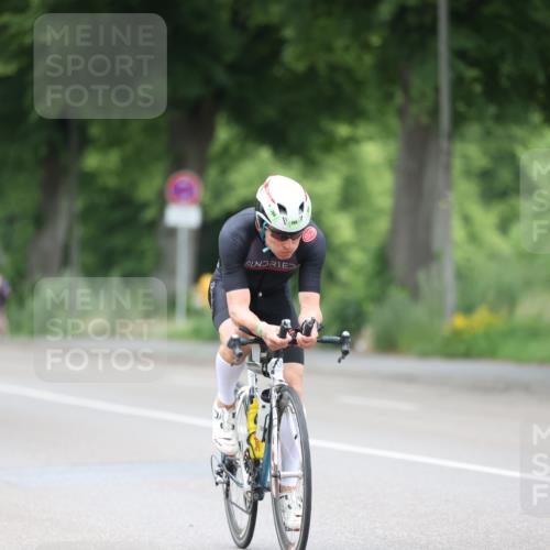 15.06.2025 - 7 Türme Triathlon Yannick Fuchs http://msf.ph/oto/7986369 15.06.2025 11:41:33 Radfahren 263 meine-sportfotos.de