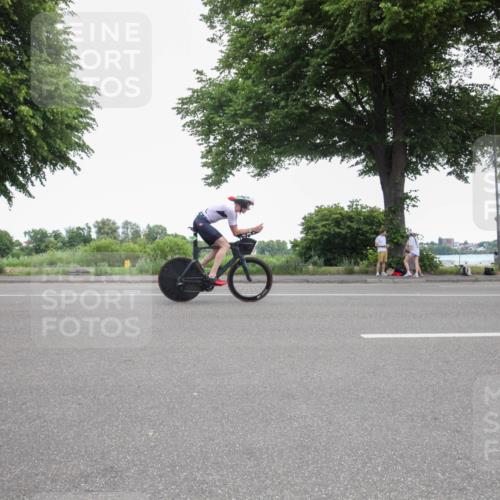 15.06.2025 - 7 Türme Triathlon Yannick Fuchs http://msf.ph/oto/7986391 15.06.2025 12:02:28 Radfahren 250 meine-sportfotos.de