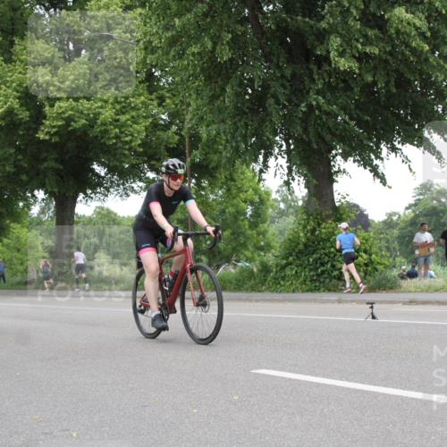 15.06.2025 - 7 Türme Triathlon Yannick Fuchs http://msf.ph/oto/7986417 15.06.2025 13:50:30 Radfahren  meine-sportfotos.de