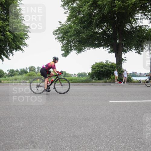 15.06.2025 - 7 Türme Triathlon Yannick Fuchs http://msf.ph/oto/7986427 15.06.2025 12:04:08 Radfahren 219, 326 meine-sportfotos.de