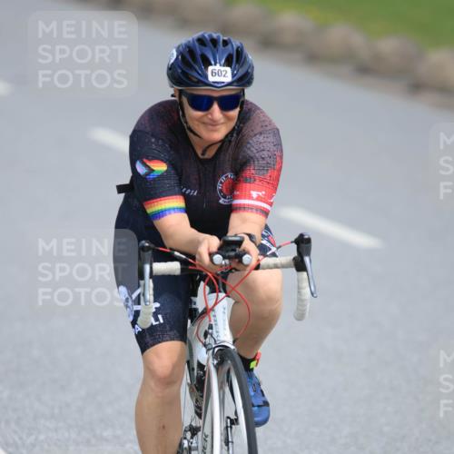 15.06.2025 - 27. Vierlanden-Triathlon H.Heesch http://msf.ph/oto/7986451 15.06.2025 11:11:50 Radfahren 212, 602 meine-sportfotos.de