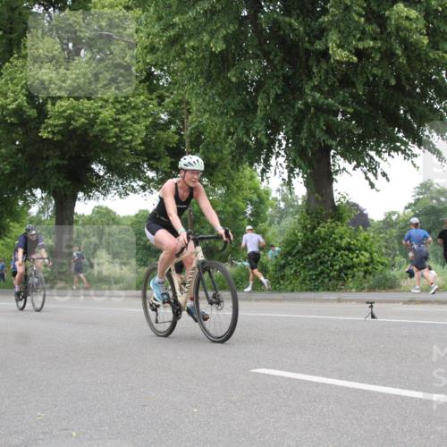 15.06.2025 - 7 Türme Triathlon Yannick Fuchs http://msf.ph/oto/7986454 15.06.2025 13:50:39 Radfahren  meine-sportfotos.de