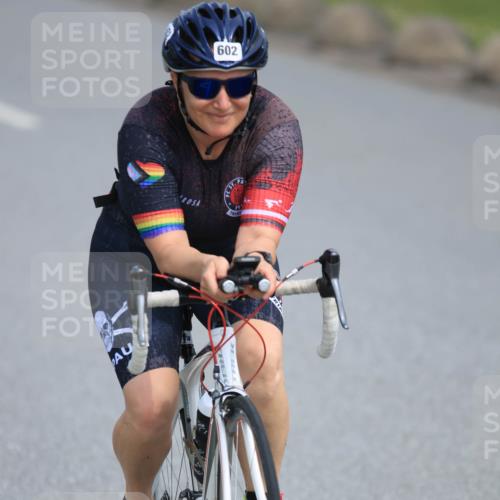 15.06.2025 - 27. Vierlanden-Triathlon H.Heesch http://msf.ph/oto/7986455 15.06.2025 11:11:50 Radfahren 212, 602 meine-sportfotos.de