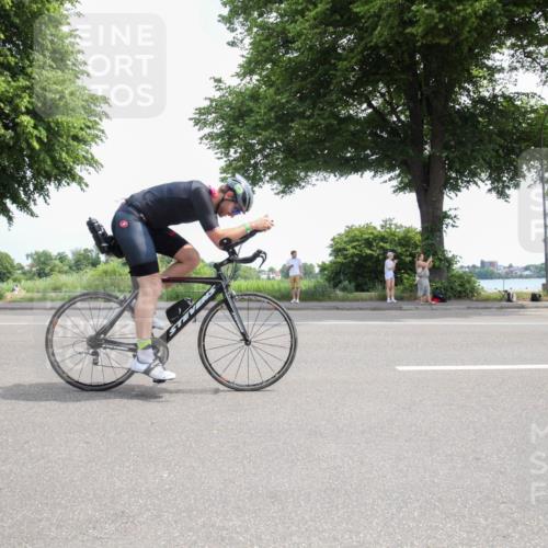 15.06.2025 - 7 Türme Triathlon Yannick Fuchs http://msf.ph/oto/7986486 15.06.2025 12:07:49 Radfahren 280, 282, 285, 292, 333 meine-sportfotos.de