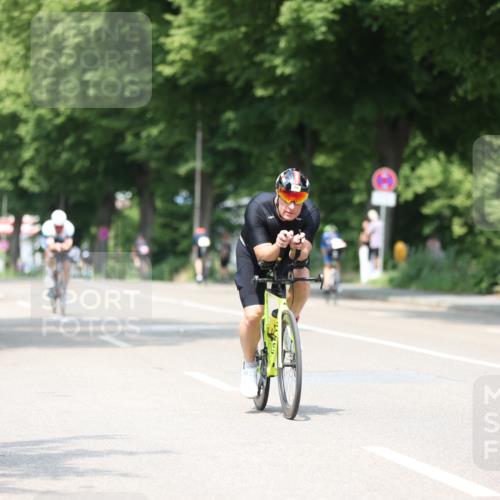 15.06.2025 - 7 Türme Triathlon Yannick Fuchs http://msf.ph/oto/7986503 15.06.2025 12:57:20 Radfahren 257, 595, 1016, 1156, 1181 meine-sportfotos.de