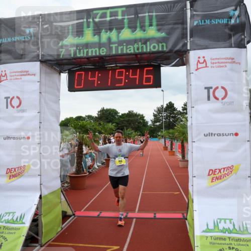 15.06.2025 - 7 Türme Triathlon Michael Strokosch http://msf.ph/oto/7986562 15.06.2025 14:19:46 Ziel 704, 878, 931, 1117, 1191 meine-sportfotos.de