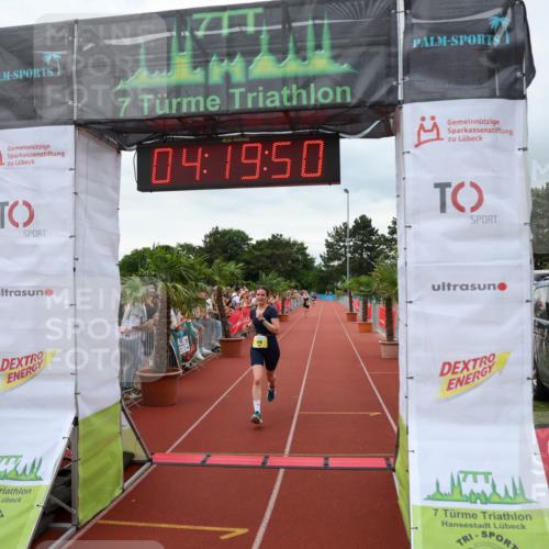 15.06.2025 - 7 Türme Triathlon Michael Strokosch http://msf.ph/oto/7986631 15.06.2025 14:19:49 Ziel 704, 878, 931, 1117, 1191 meine-sportfotos.de