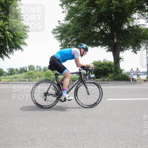 15.06.2025 - 7 Türme Triathlon Yannick Fuchs http://msf.ph/oto/7986648 15.06.2025 12:16:28 Radfahren 247, 260, 561 meine-sportfotos.de