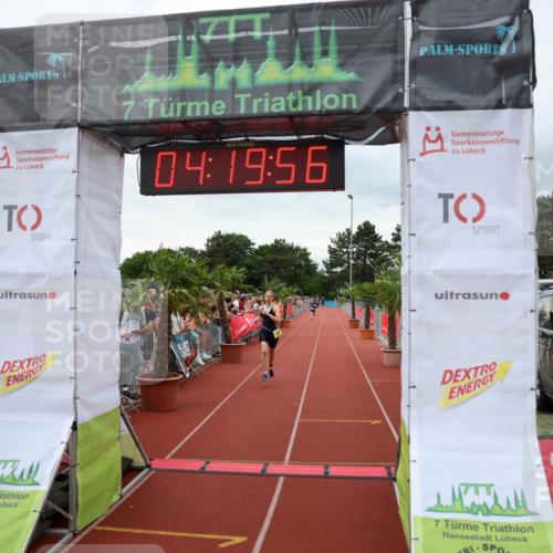 15.06.2025 - 7 Türme Triathlon Michael Strokosch http://msf.ph/oto/7986662 15.06.2025 14:19:55 Ziel 809, 878 meine-sportfotos.de