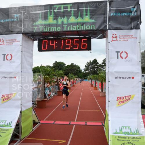 15.06.2025 - 7 Türme Triathlon Michael Strokosch http://msf.ph/oto/7986671 15.06.2025 14:19:56 Ziel 809, 878 meine-sportfotos.de