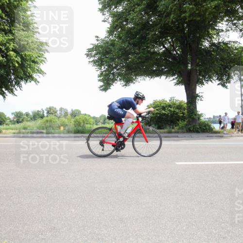 15.06.2025 - 7 Türme Triathlon Yannick Fuchs http://msf.ph/oto/7986782 15.06.2025 12:25:32 Radfahren 298 meine-sportfotos.de