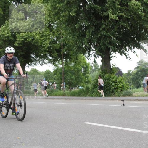 15.06.2025 - 7 Türme Triathlon Yannick Fuchs http://msf.ph/oto/7986793 15.06.2025 13:52:01 Radfahren  meine-sportfotos.de