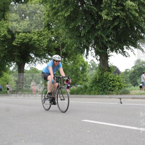 15.06.2025 - 7 Türme Triathlon Yannick Fuchs http://msf.ph/oto/7986815 15.06.2025 13:52:08 Radfahren  meine-sportfotos.de