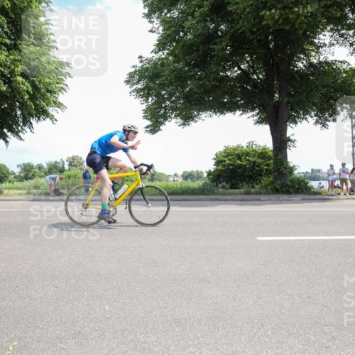 15.06.2025 - 7 Türme Triathlon Yannick Fuchs http://msf.ph/oto/7986824 15.06.2025 12:29:41 Radfahren 432, 663 meine-sportfotos.de