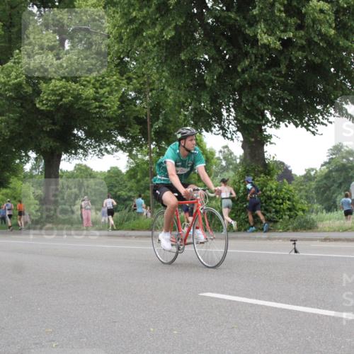 15.06.2025 - 7 Türme Triathlon Yannick Fuchs http://msf.ph/oto/7986862 15.06.2025 13:52:42 Radfahren  meine-sportfotos.de
