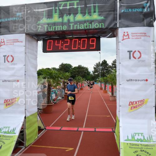15.06.2025 - 7 Türme Triathlon Michael Strokosch http://msf.ph/oto/7986865 15.06.2025 14:20:09 Ziel 897, 906, 1026 meine-sportfotos.de