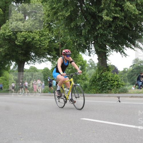 15.06.2025 - 7 Türme Triathlon Yannick Fuchs http://msf.ph/oto/7986873 15.06.2025 13:52:46 Radfahren  meine-sportfotos.de