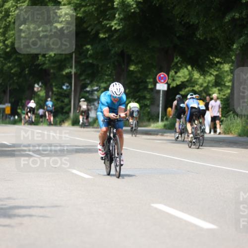 15.06.2025 - 7 Türme Triathlon Yannick Fuchs http://msf.ph/oto/7986878 15.06.2025 12:58:03 Radfahren 339, 422, 557, 998, 1045, 1104 meine-sportfotos.de