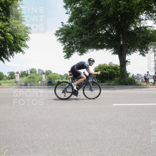 15.06.2025 - 7 Türme Triathlon Yannick Fuchs http://msf.ph/oto/7986958 15.06.2025 12:35:47 Radfahren 280, 522 meine-sportfotos.de