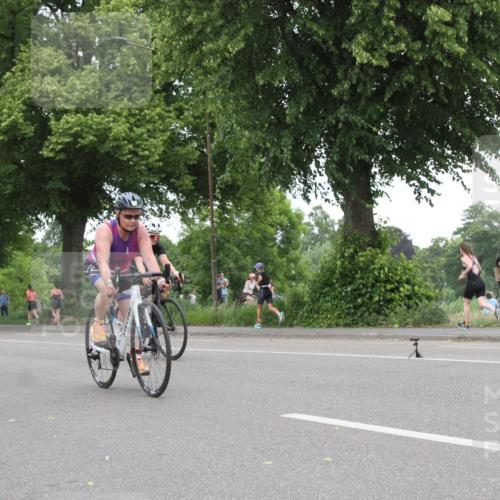 15.06.2025 - 7 Türme Triathlon Yannick Fuchs http://msf.ph/oto/7986972 15.06.2025 13:53:22 Radfahren  meine-sportfotos.de