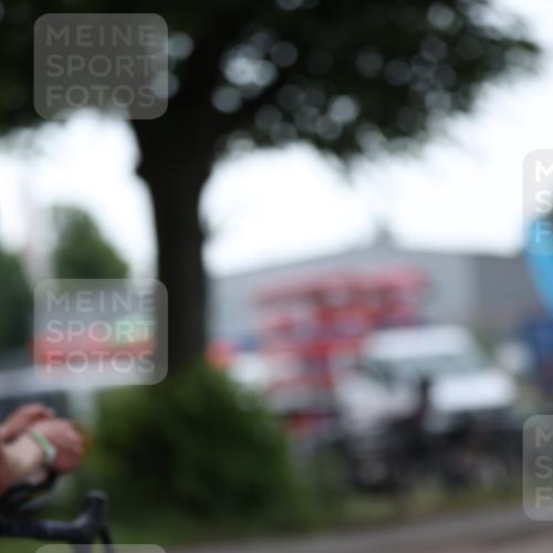 15.06.2025 - 7 Türme Triathlon Yannick Fuchs http://msf.ph/oto/7986980 15.06.2025 11:42:13 Radfahren 214, 225, 237 meine-sportfotos.de