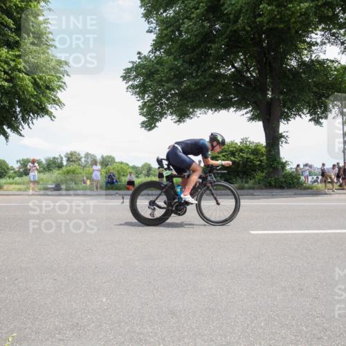 15.06.2025 - 7 Türme Triathlon Yannick Fuchs http://msf.ph/oto/7986986 15.06.2025 12:36:40 Radfahren 292, 652 meine-sportfotos.de