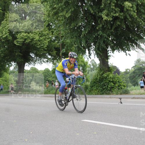 15.06.2025 - 7 Türme Triathlon Yannick Fuchs http://msf.ph/oto/7986991 15.06.2025 13:53:30 Radfahren  meine-sportfotos.de