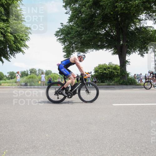 15.06.2025 - 7 Türme Triathlon Yannick Fuchs http://msf.ph/oto/7986999 15.06.2025 12:37:27 Radfahren 333, 391, 529, 601 meine-sportfotos.de
