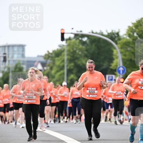 15.06.2025 - REWE Women's Run Dr. Thomas Lammeyer http://msf.ph/oto/7987036 15.06.2025 10:48:03 Laufen 5235, 5645, 5 meine-sportfotos.de