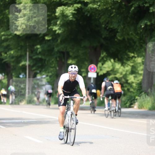 15.06.2025 - 7 Türme Triathlon Yannick Fuchs http://msf.ph/oto/7987071 15.06.2025 12:58:10 Radfahren 558, 1045 meine-sportfotos.de