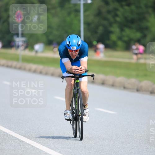 15.06.2025 - 27. Vierlanden-Triathlon H.Heesch http://msf.ph/oto/7987084 15.06.2025 11:36:04 Radfahren  meine-sportfotos.de