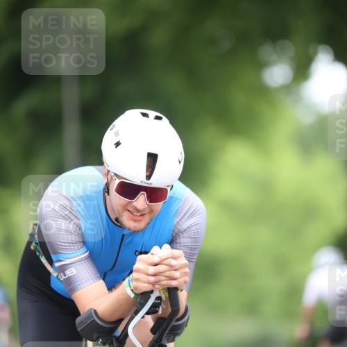 15.06.2025 - 7 Türme Triathlon Yannick Fuchs http://msf.ph/oto/7987130 15.06.2025 11:42:24 Radfahren 236 meine-sportfotos.de