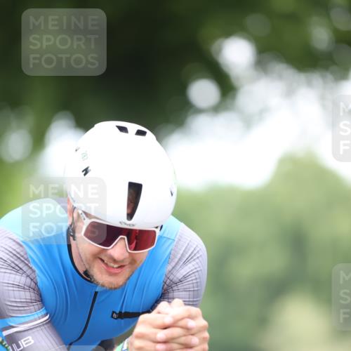 15.06.2025 - 7 Türme Triathlon Yannick Fuchs http://msf.ph/oto/7987141 15.06.2025 11:42:25 Radfahren 233, 236 meine-sportfotos.de