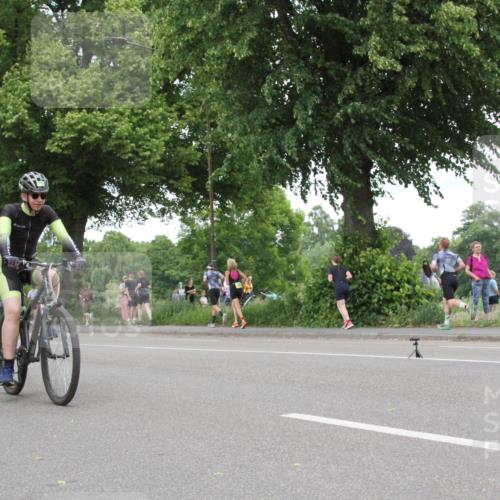 15.06.2025 - 7 Türme Triathlon Yannick Fuchs http://msf.ph/oto/7987159 15.06.2025 13:54:34 Radfahren  meine-sportfotos.de