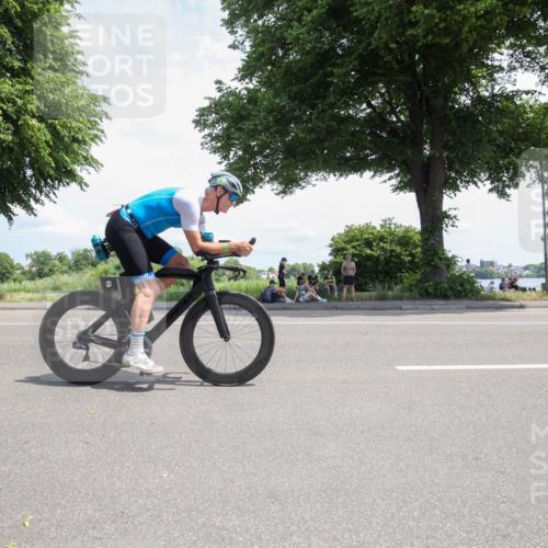 15.06.2025 - 7 Türme Triathlon Yannick Fuchs http://msf.ph/oto/7987292 15.06.2025 12:44:15 Radfahren 363 meine-sportfotos.de