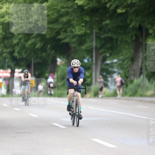 15.06.2025 - 7 Türme Triathlon Yannick Fuchs http://msf.ph/oto/7987328 15.06.2025 11:42:36 Radfahren 204, 209, 278 meine-sportfotos.de