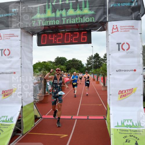 15.06.2025 - 7 Türme Triathlon Michael Strokosch http://msf.ph/oto/7987329 15.06.2025 14:20:26 Ziel 435, 515, 536, 680, 750, 756, 858, 891, 1174 meine-sportfotos.de
