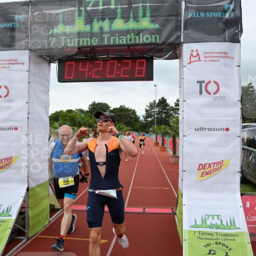 15.06.2025 - 7 Türme Triathlon Michael Strokosch http://msf.ph/oto/7987374 15.06.2025 14:20:28 Ziel 435, 515, 680, 750, 756, 858, 891, 1041, 1174 meine-sportfotos.de